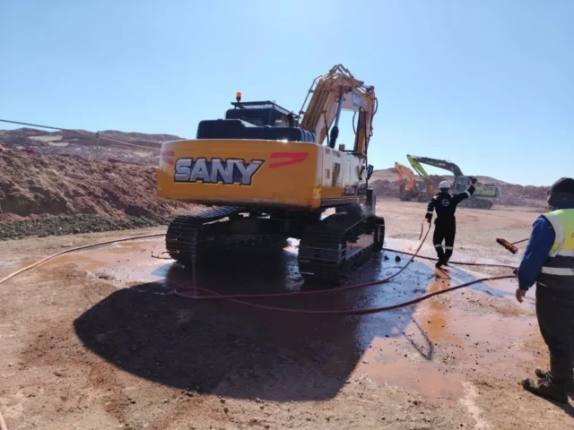 Heavy equipment – photo 4