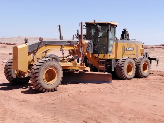 Heavy equipment – photo 8